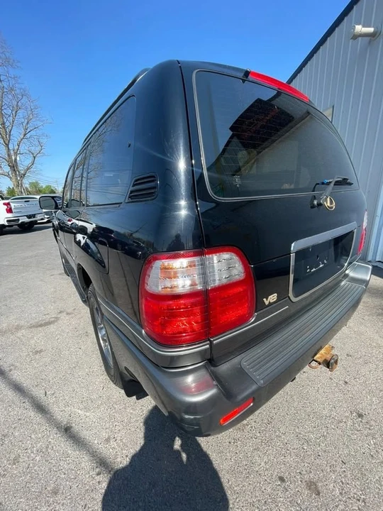1999 Lexus LX 2nd Gen - Image 7 of 20