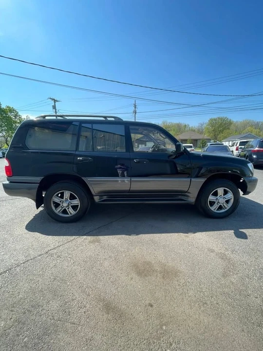 1999 Lexus LX 2nd Gen - Image 4 of 20