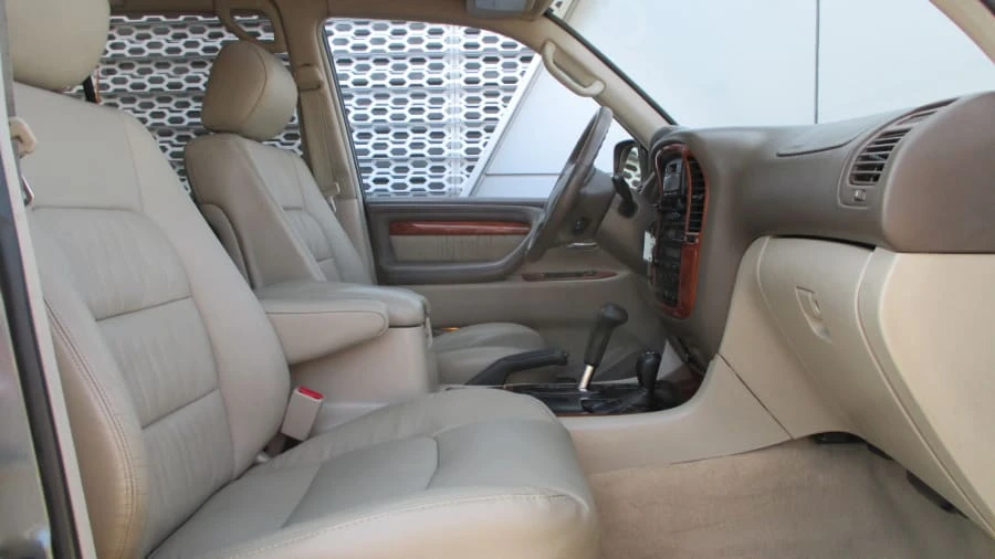 1999 Lexus LX 2nd Gen - Image 7 of 12