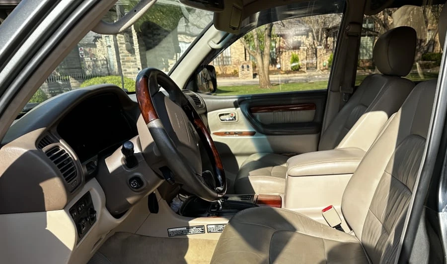 1999 Lexus LX 2nd Gen - Image 10 of 12