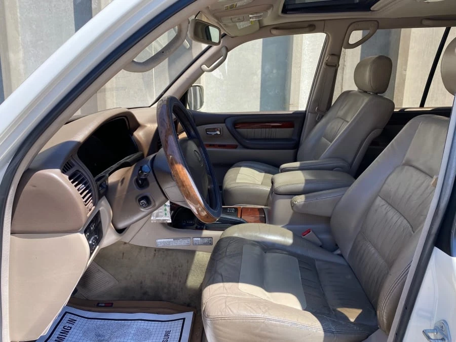 1999 Lexus LX 2nd Gen - Image 5 of 21