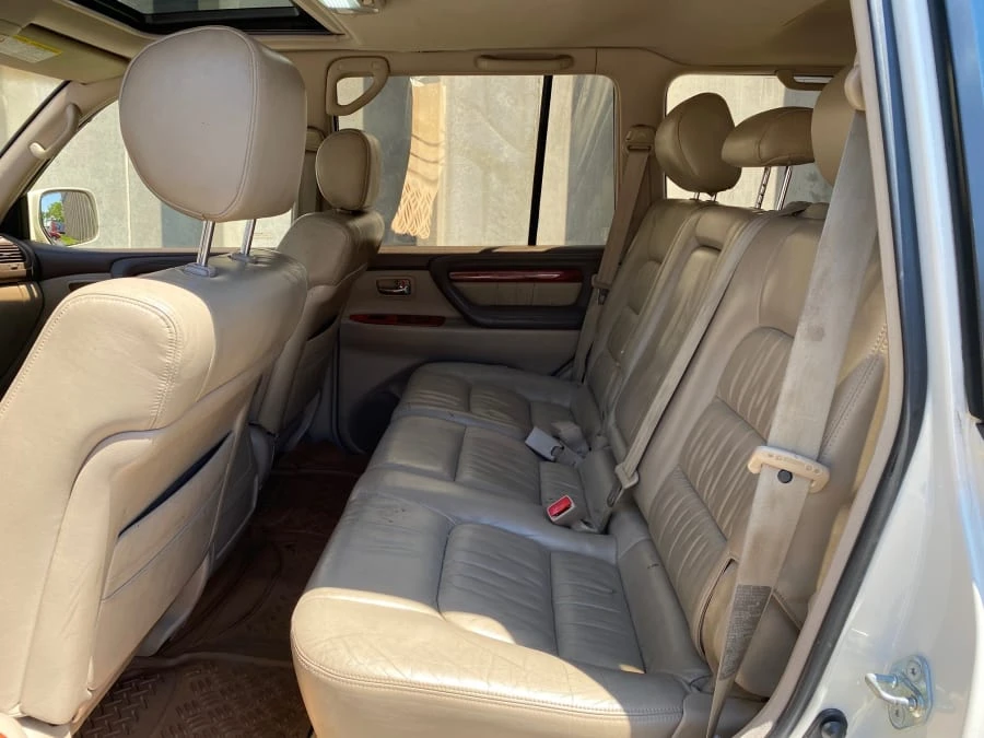 1999 Lexus LX 2nd Gen - Image 13 of 21