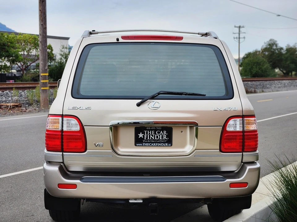 1999 Lexus LX 2nd Gen - Image 16 of 31