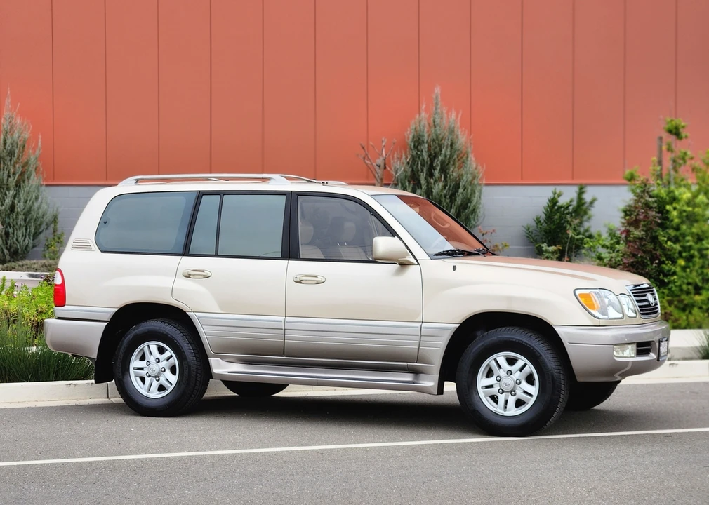 1999 Lexus LX 2nd Gen - Image 28 of 31