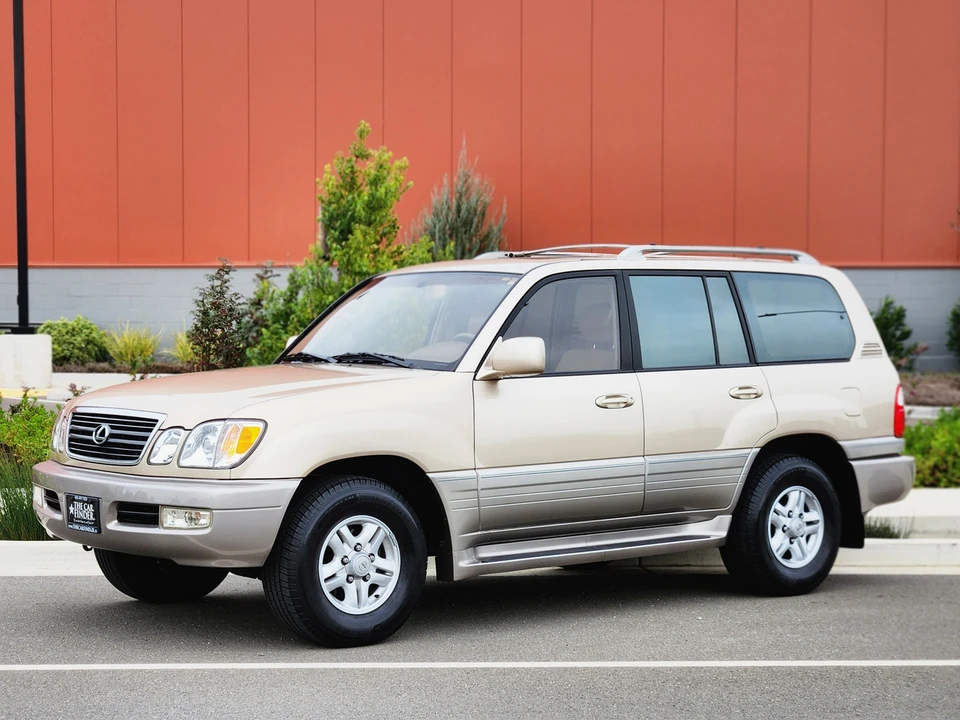 1999 Lexus LX 2nd Gen - Image 5 of 31