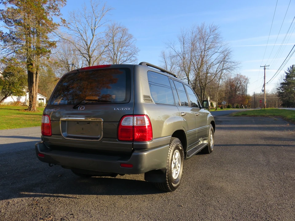 1999 Lexus LX 2nd Gen - Image 7 of 31