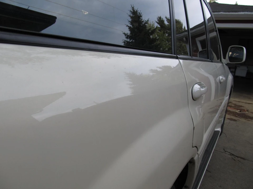 1999 Lexus LX 1st Gen - Image 29 of 31