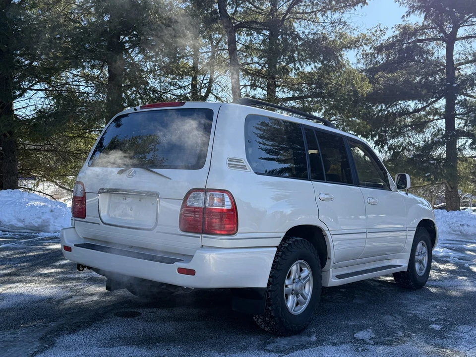 1999 Lexus LX 2nd Gen - Image 6 of 31