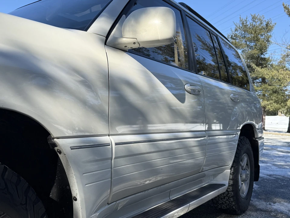 1999 Lexus LX 2nd Gen - Image 31 of 31