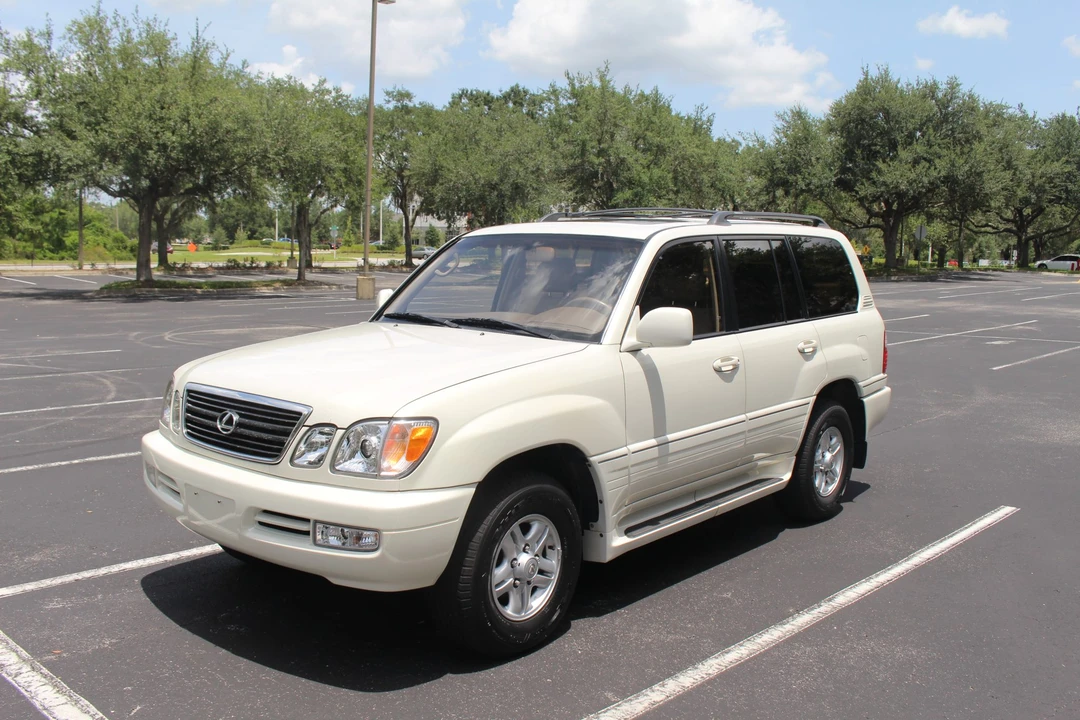 1999 Lexus LX 2nd Gen - Image 2 of 31