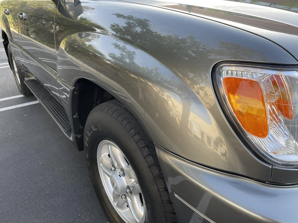 1999 Lexus LX 2nd Gen - Image 20 of 31