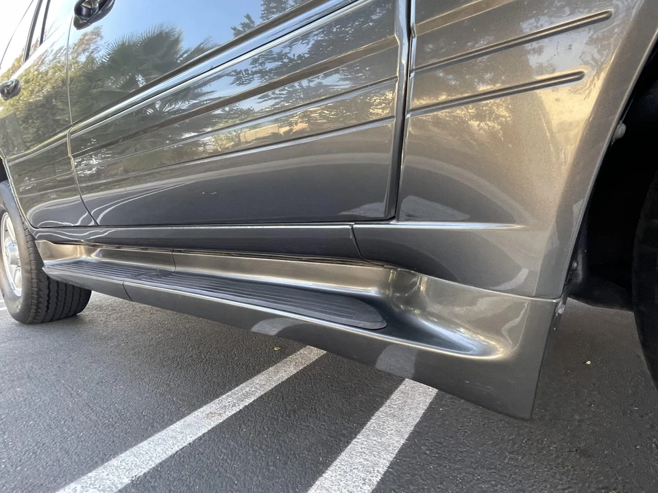 1999 Lexus LX 2nd Gen - Image 22 of 31