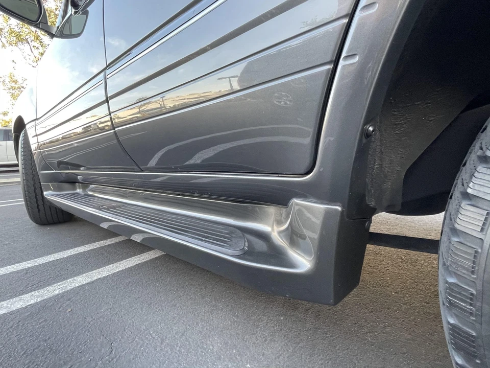 1999 Lexus LX 2nd Gen - Image 24 of 31