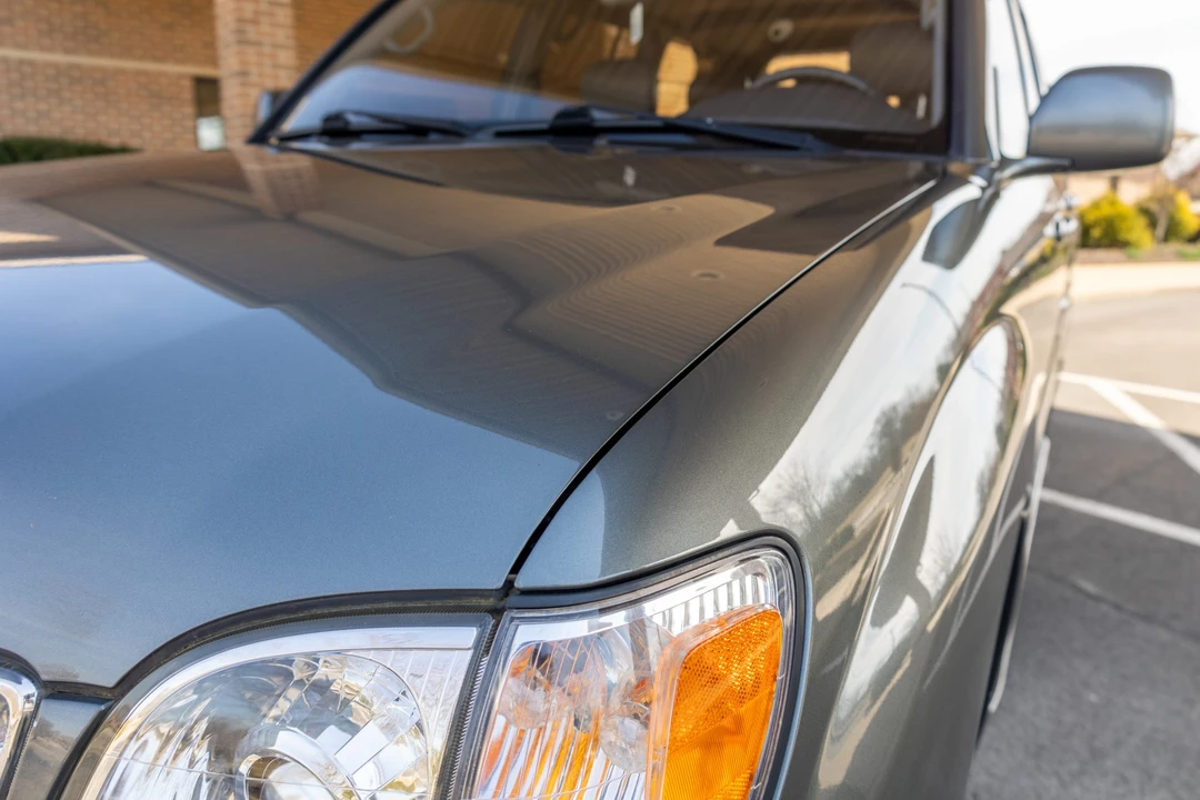 1999 Lexus LX 2nd Gen - Image 29 of 31