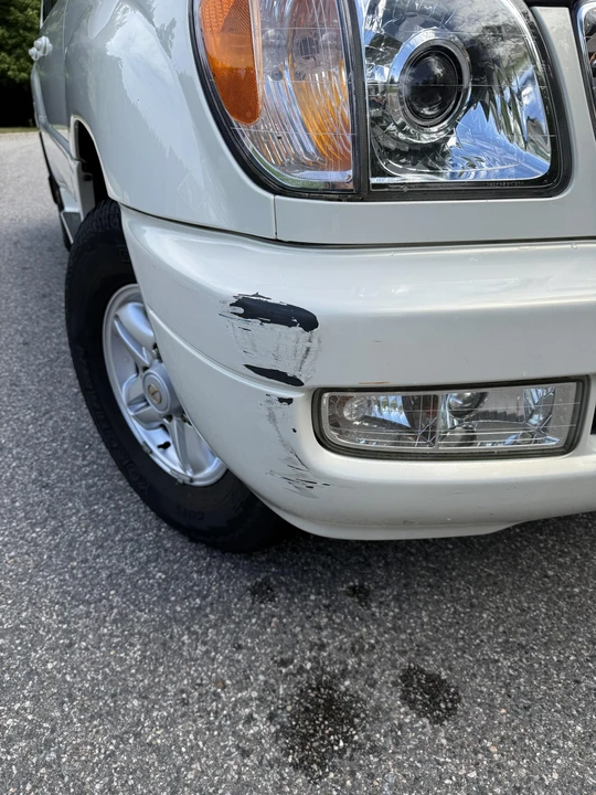 1999 Lexus LX 2nd Gen - Image 19 of 31