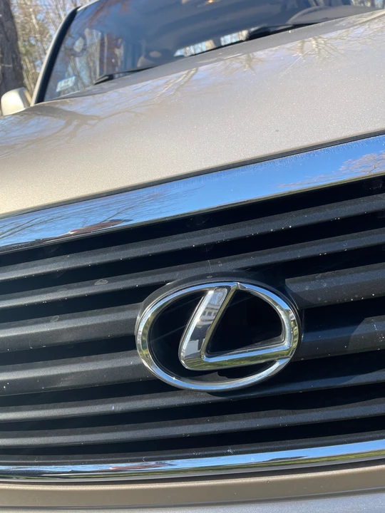 1999 Lexus LX 2nd Gen - Image 17 of 31