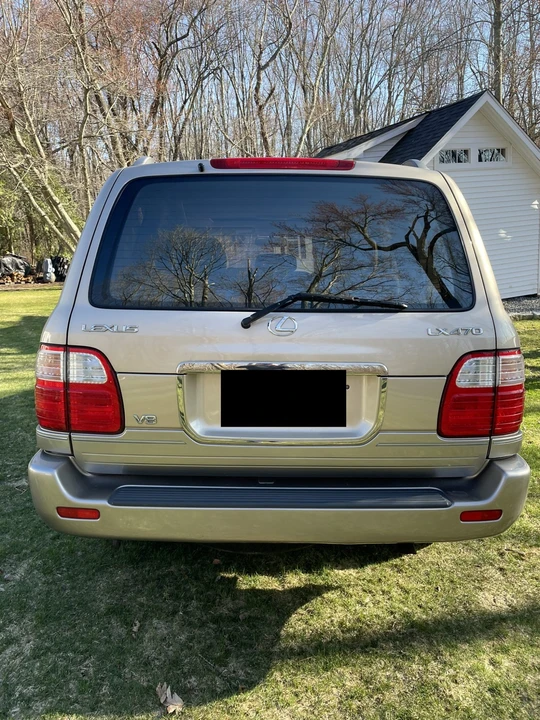 1999 Lexus LX 2nd Gen - Image 8 of 31