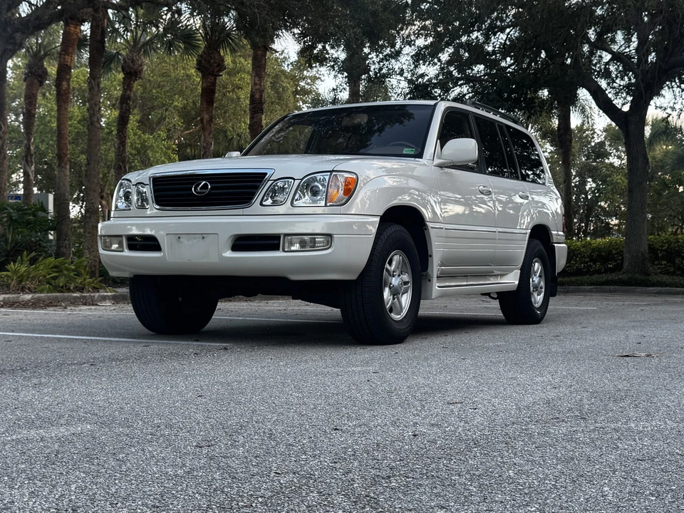 1999 Lexus LX 2nd Gen - Image 2 of 31