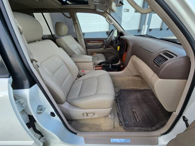 1999 Lexus LX 2nd Gen - Image 21 of 21