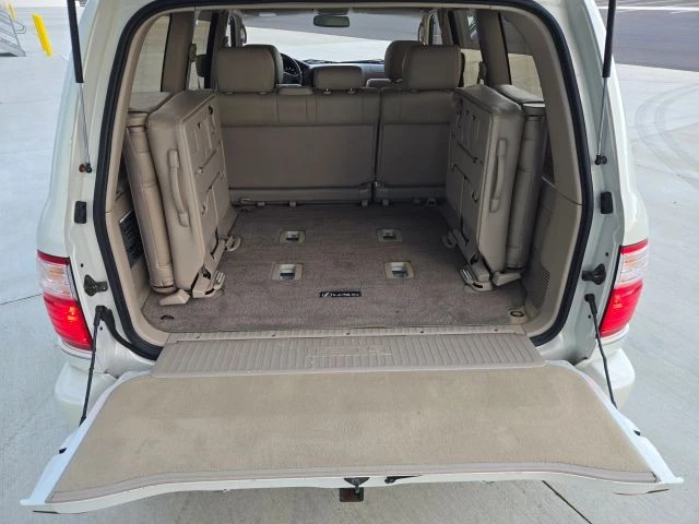 1999 Lexus LX 2nd Gen - Image 17 of 21