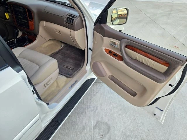 1999 Lexus LX 2nd Gen - Image 20 of 21
