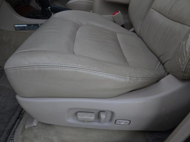 1999 Lexus LX 2nd Gen - Image 14 of 21