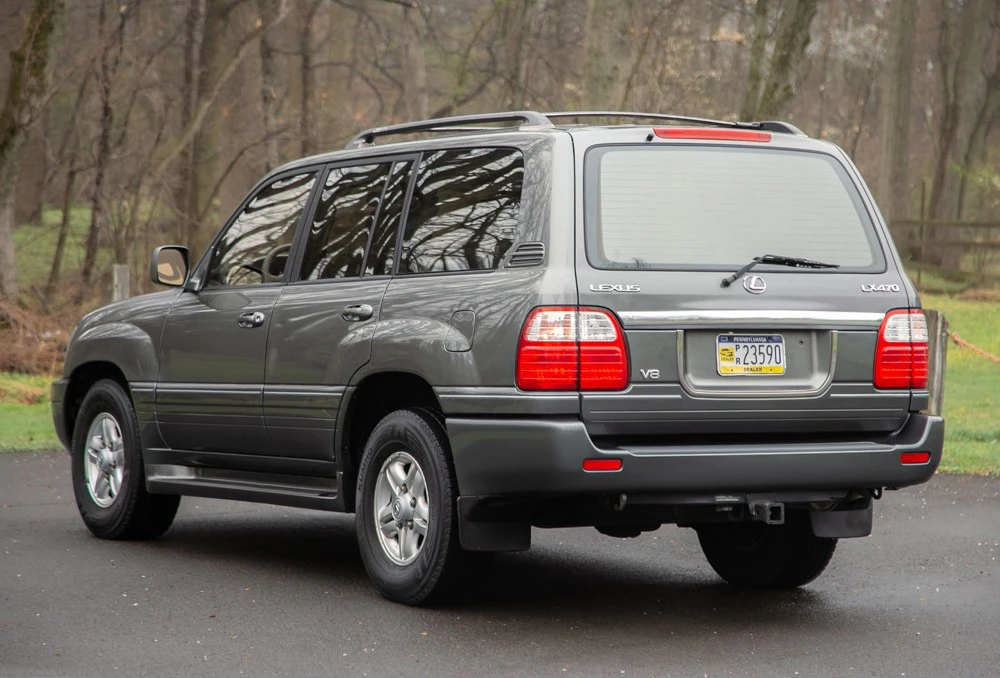 1999 Lexus LX 2nd Gen - Image 4 of 19