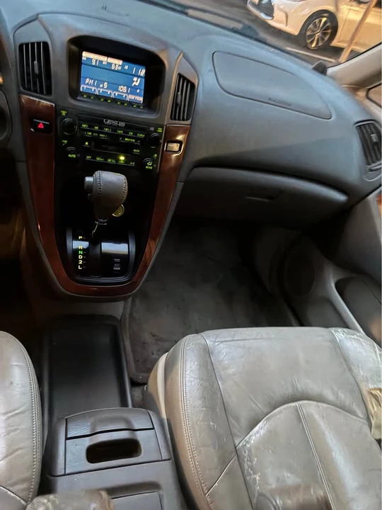 1999 Lexus RX 1st Gen - Image 8 of 8