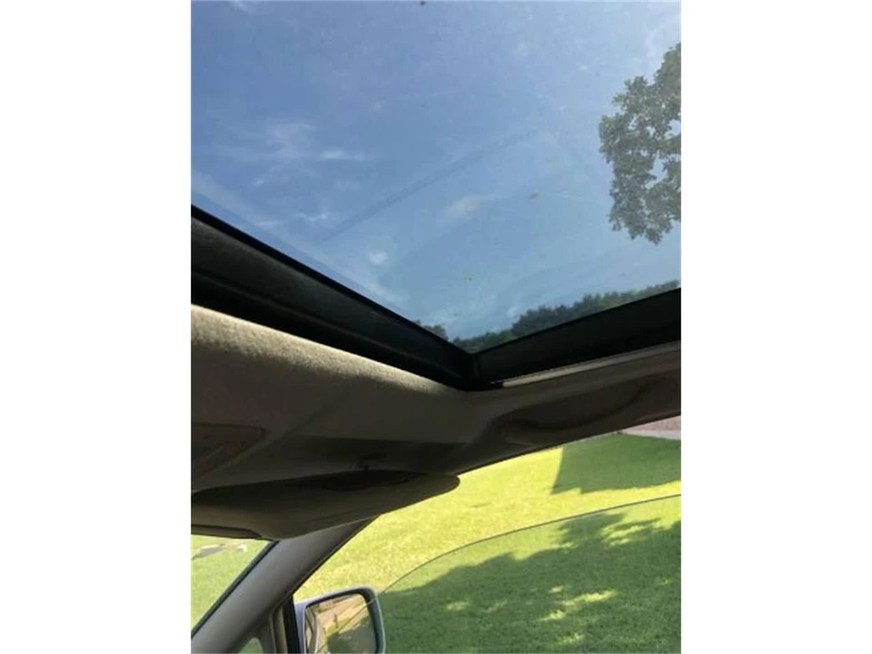 1999 Lexus RX 1st Gen - Image 3 of 15