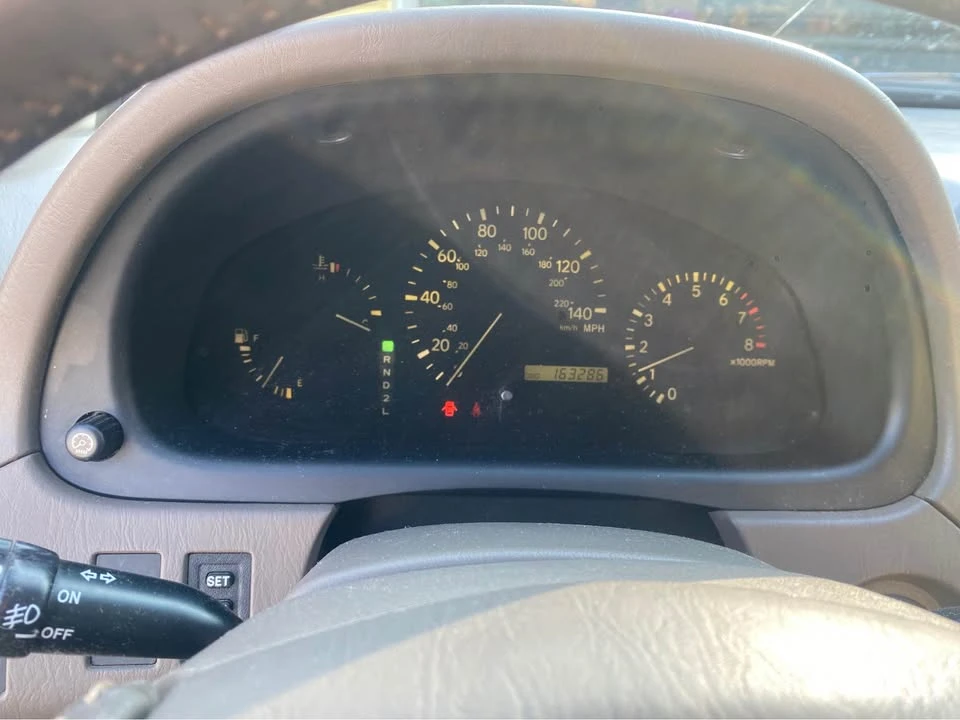 1999 Lexus RX - Image 6 of 10