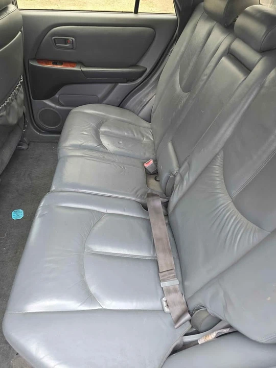 1999 Lexus RX 1st Gen - Image 5 of 7