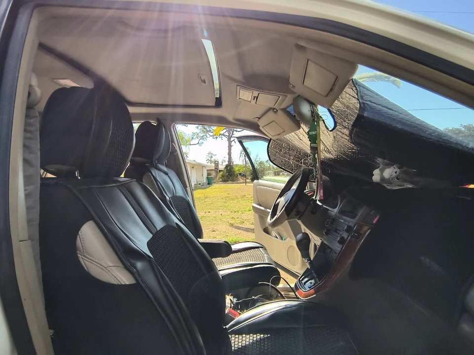1999 Lexus RX 1st Gen - Image 14 of 20