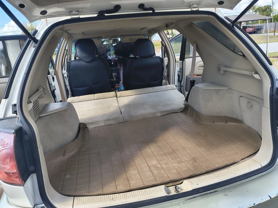 1999 Lexus RX 1st Gen - Image 18 of 20