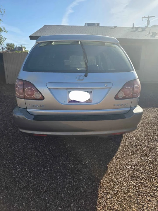 1999 Lexus RX 1st Gen - Image 3 of 6