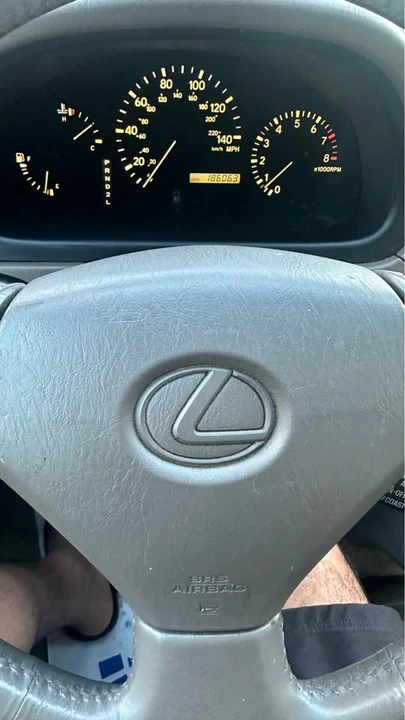 1999 Lexus RX 1st Gen - Image 12 of 14