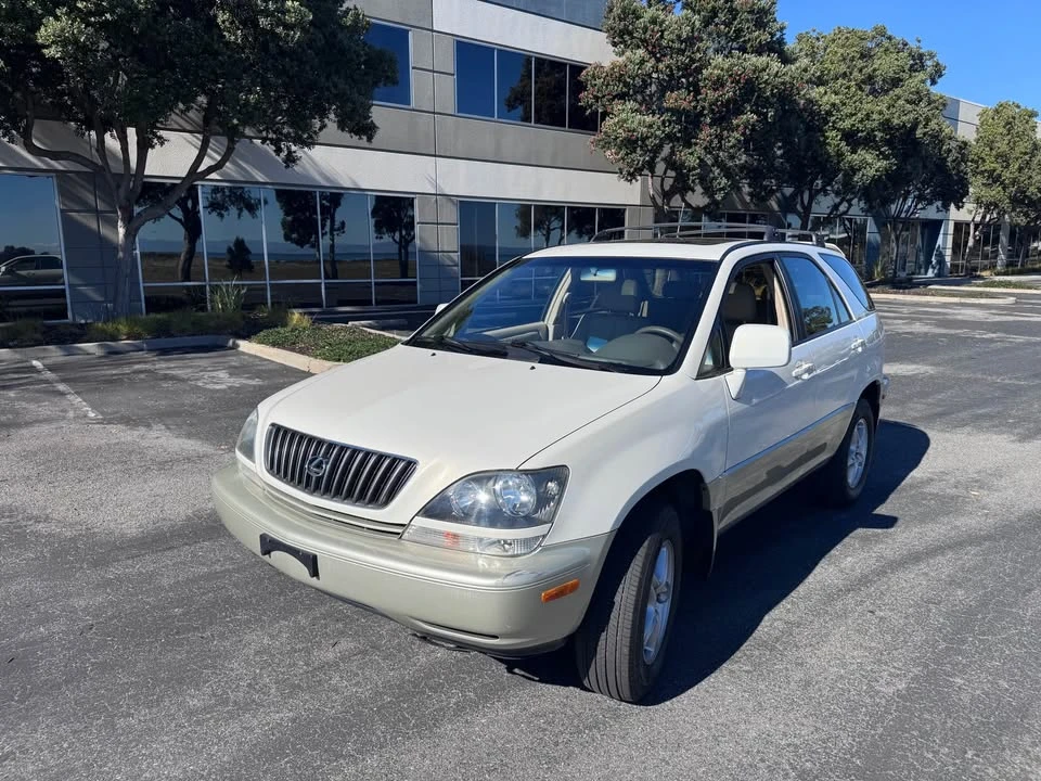 1999 Lexus RX 1st Gen - Image 3 of 17