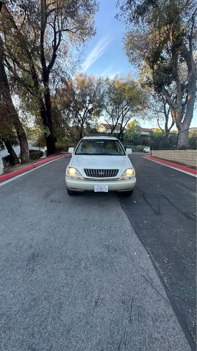 1999 Lexus RX 1st Gen - Image 2 of 14