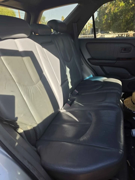 1999 Lexus RX 1st Gen - Image 6 of 6