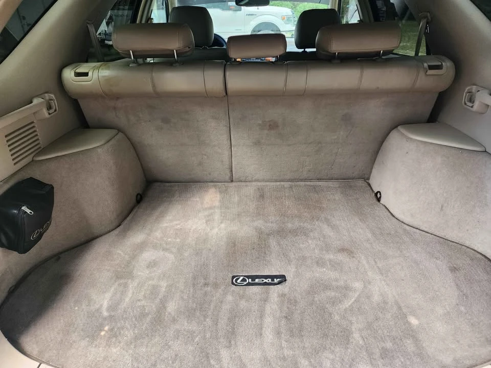 1999 Lexus RX 1st Gen - Image 11 of 12