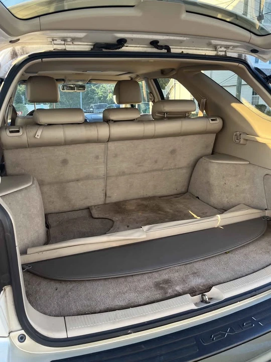 1999 Lexus RX 1st Gen - Image 4 of 6