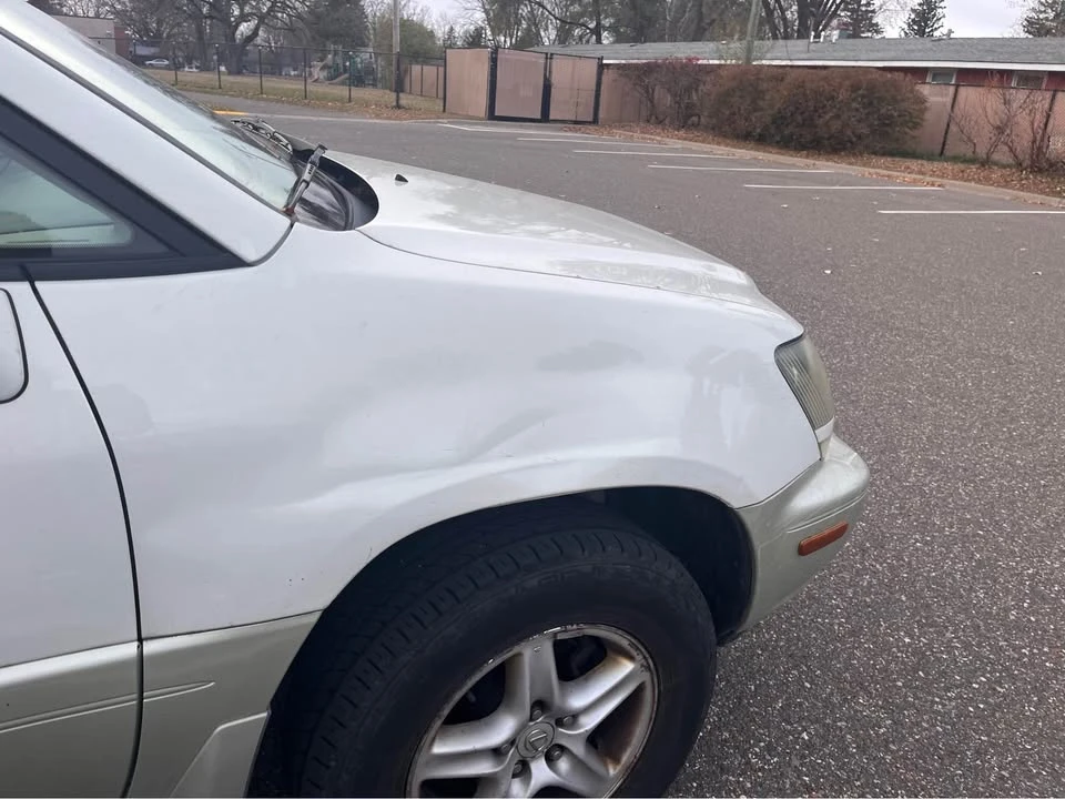 1999 Lexus RX 1st Gen - Image 7 of 15