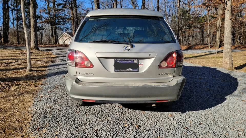 1999 Lexus RX 1st Gen - Image 11 of 11