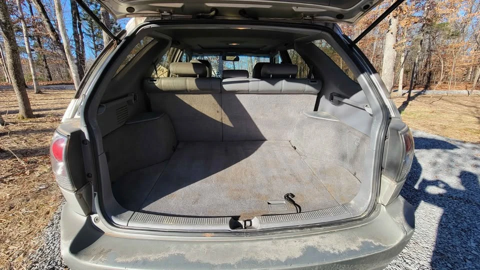 1999 Lexus RX 1st Gen - Image 9 of 11