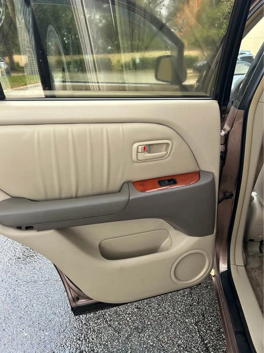 1999 Lexus RX 1st Gen - Image 7 of 19