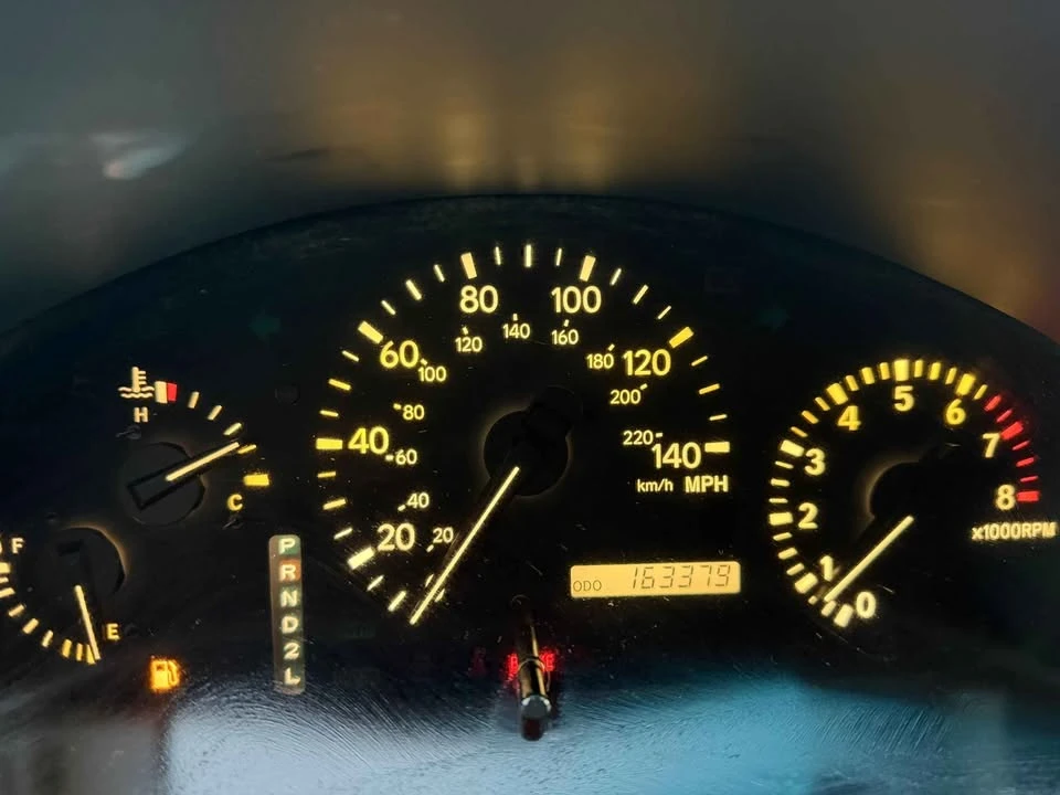 1999 Lexus RX 1st Gen - Image 7 of 11
