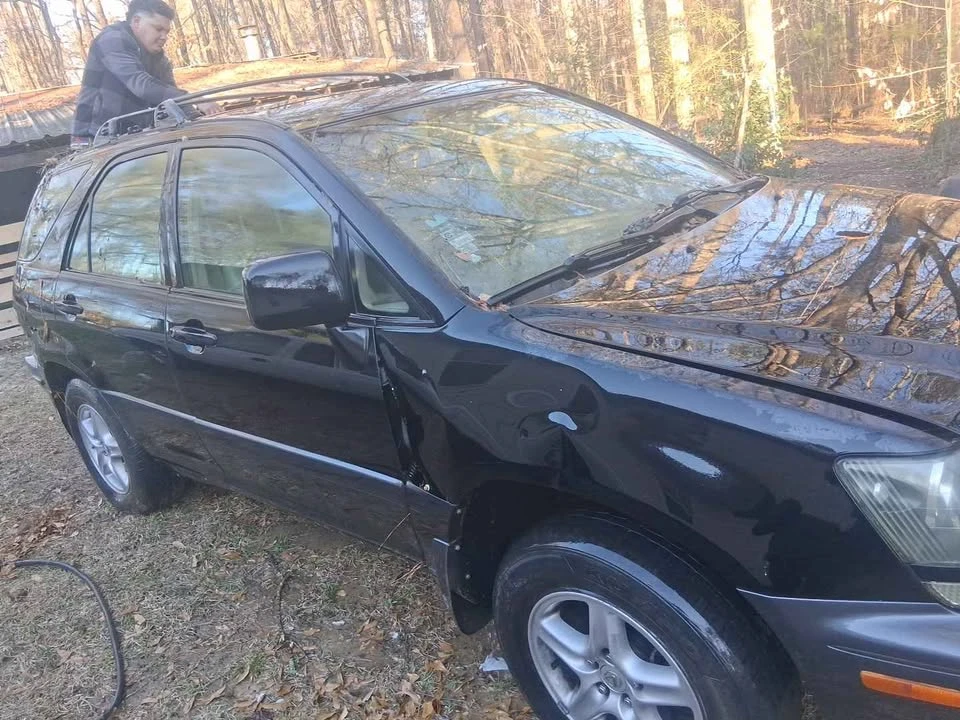 1999 Lexus RX 1st Gen - Image 2 of 3