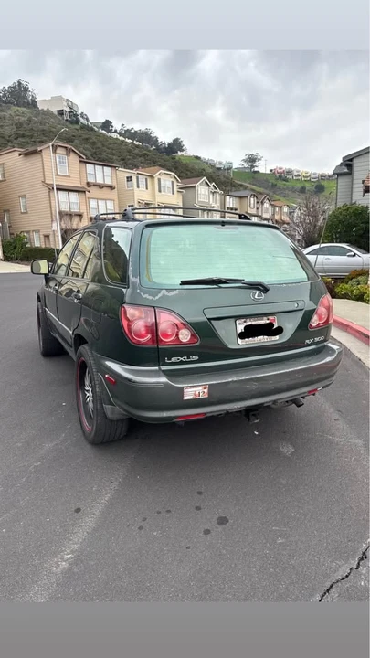 1999 Lexus RX 1st Gen - Image 6 of 8