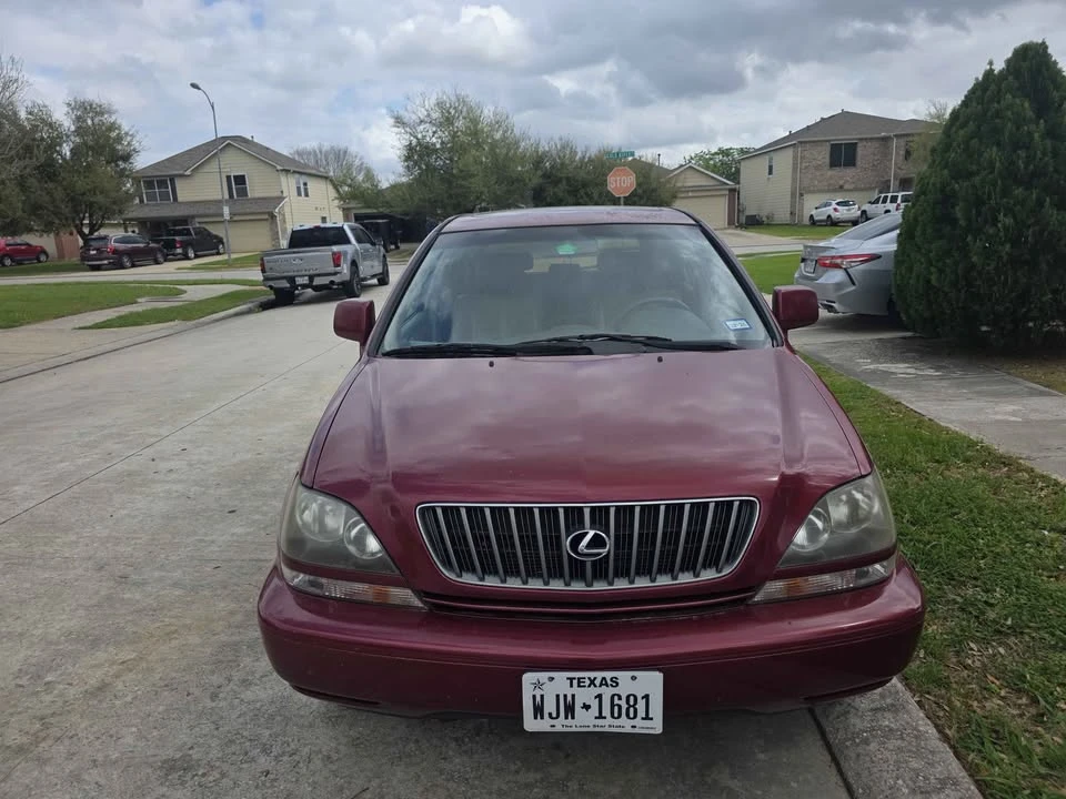 1999 Lexus RX 1st Gen - Image 10 of 12