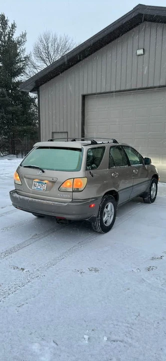 1999 Lexus RX 1st Gen - Image 5 of 7
