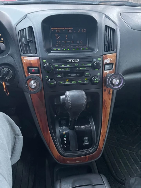 1999 Lexus RX 1st Gen - Image 2 of 7